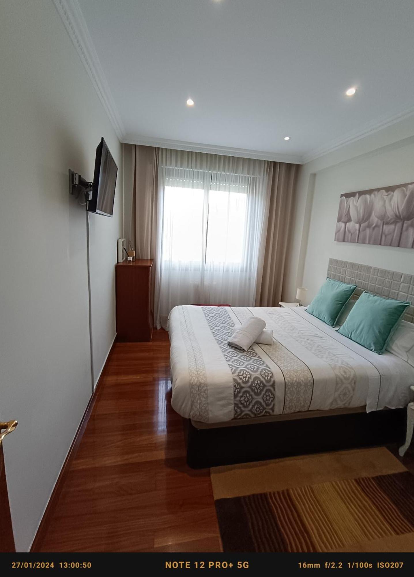 Habitacion 1 Con Vistas Bilbao Room photo